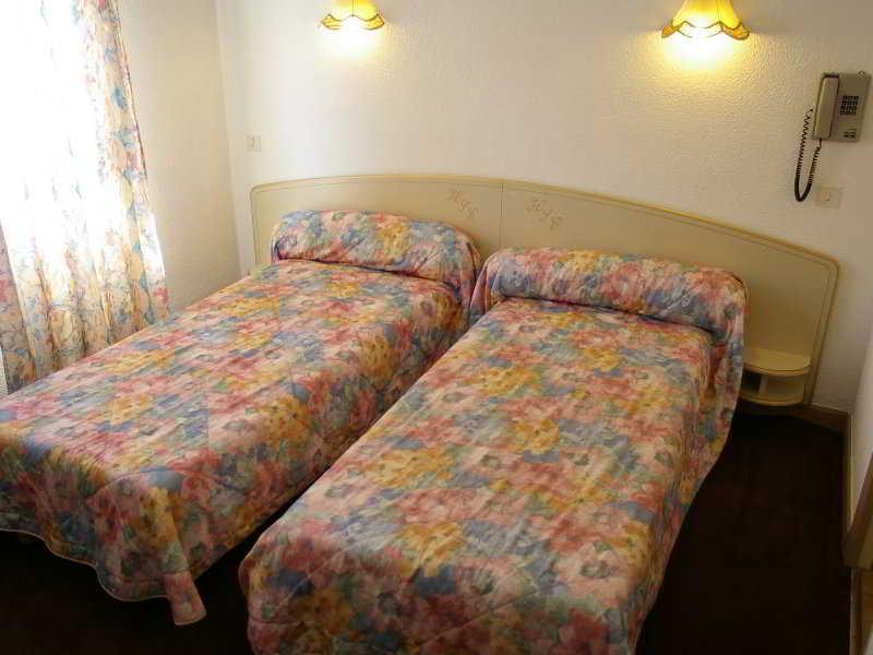Hotel Sainte Catherine Lourdes Esterno foto